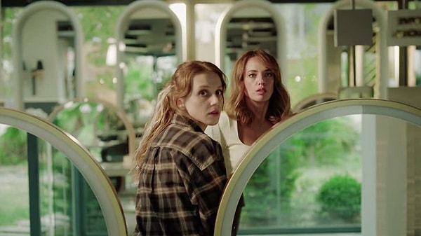 Neler yaşanacağı merakla beklenen Rüya Gibi dizisinde yeni gelişmeler yaşanacağı öğrenildi.