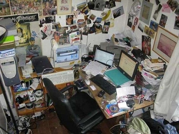 Evden Acilen Atılması Gereken 7 Eşya