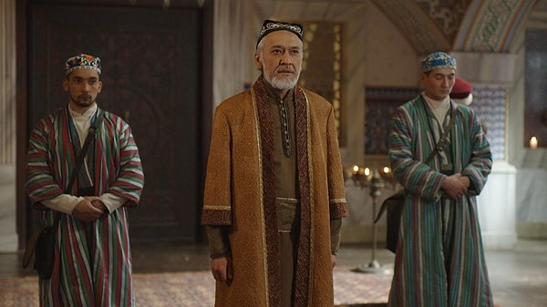 Bu bölümde dizinin kadrosuna Özbekistan doğumlu oyuncu ve müzisyen Javohir Zokirov konuk oluyor.