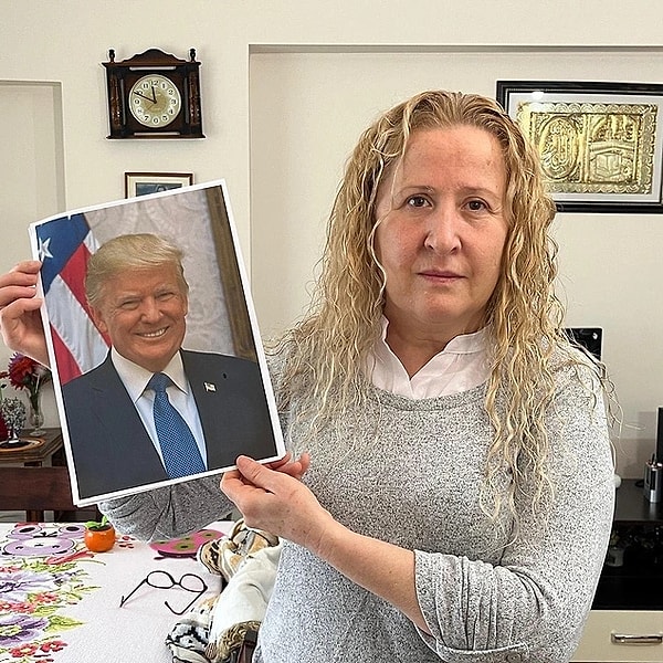 Trump'ın kızı olduğunu iddia eden Necla Özmen'in Müge Anlı ile Tatlı Sert programını arayarak "Ben yalancı değilim" dediği ortaya çıktı.