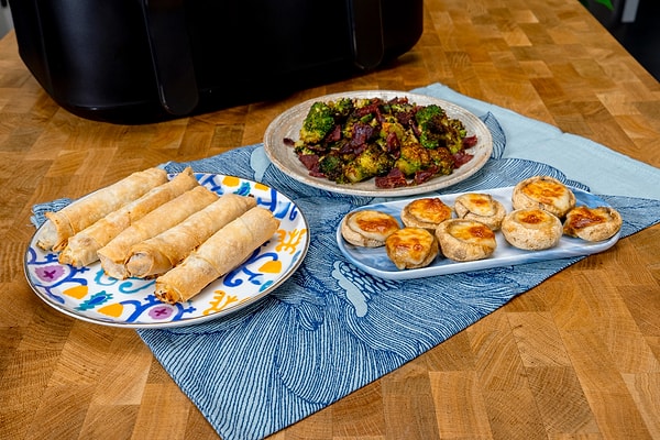 Kaşarlı Mantar & Pastırmalı Çıtır Brokoli & Peynirli Baharatlı Kalem Böreği Nasıl Yapılır?