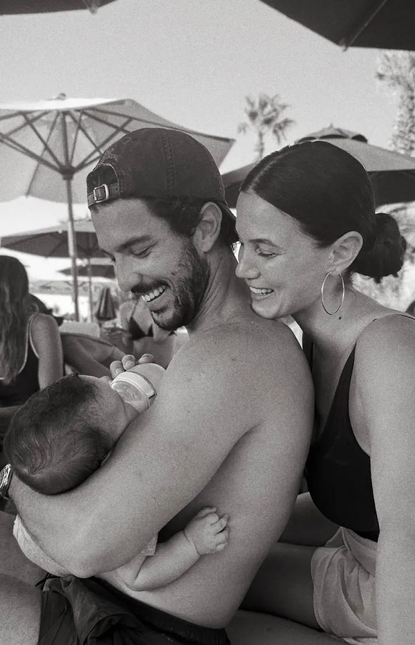 2024'ün eylül ayında Roma'da evlenen Pınar Deniz ve Kaan Yıldırım, bir anda magazinin en favori çiftlerinden oldu.