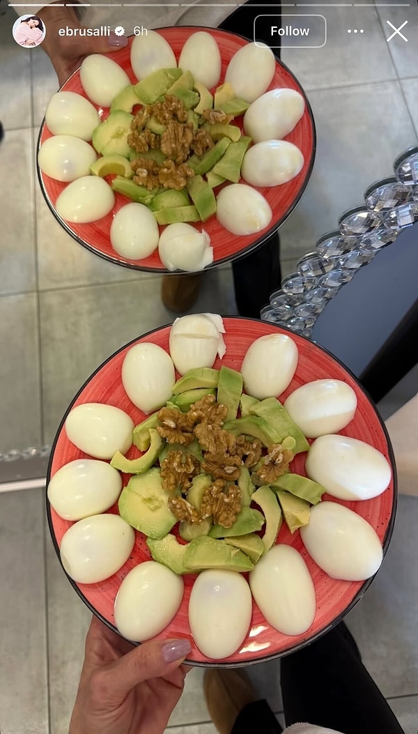 Son zamanlarda evin her köşesini pilates yaparken temizlik yaptığı videolarla gündeme oturan Ebru Şallı, bu sefer kahvaltı paylaşımıyla gündem oldu!