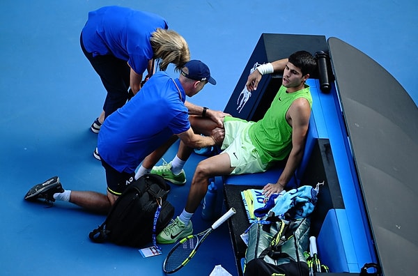 Ancak maçın gidişatını tartışmalı kramp molası değiştirdi.