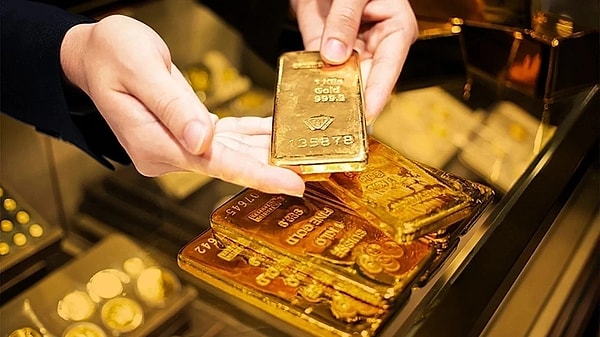 Yıl boyu dalgalanmalara karşı yatırımcıları uyardı.