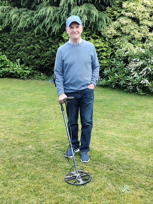 “Ellerim Titredi, Altın Parladı”