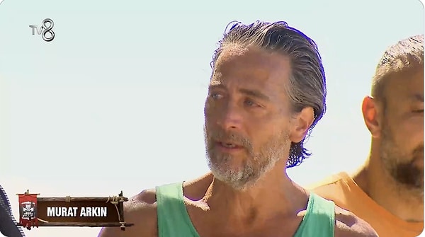 Survivor'da dün akşam verilen iletişim ödülü öncesi ve sonrasında duygusal anlar yaşandı.