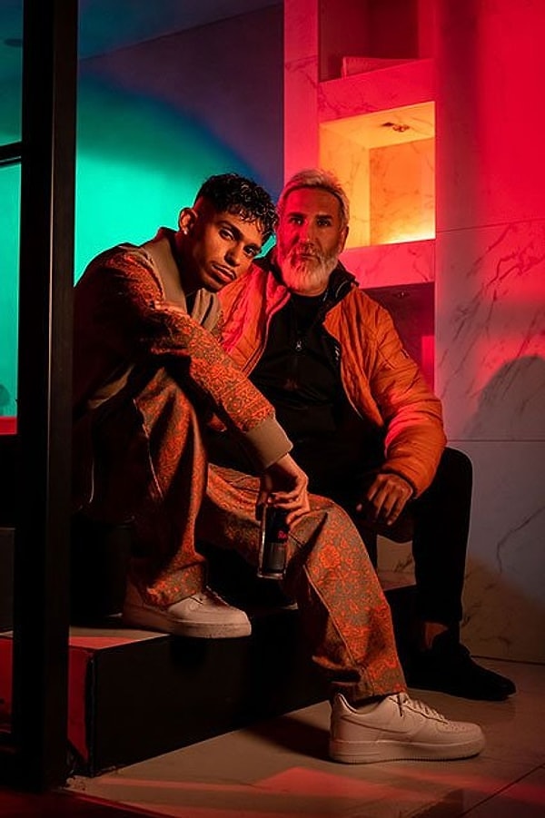 Hülya Avşar bu sefer bambaşka bir konuyla gündeme oturdu.