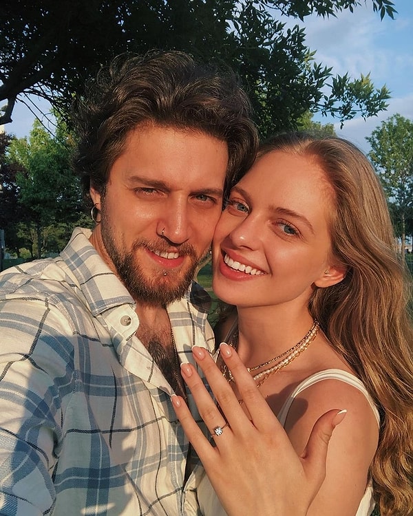 Şok boşanmalara tanıklık ettiğimiz 2025'te evlilik hayatına vedan çiftlerden biri de Ufuk Beydemir ve İpek Filiz Yazıcı'ydı.