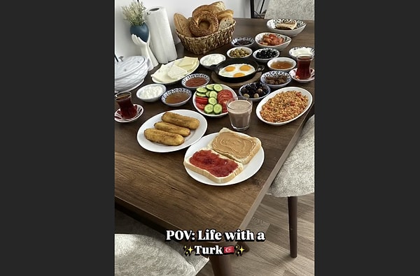 Bizim için oldukça sıradan olanlar onun için içerik konusu.