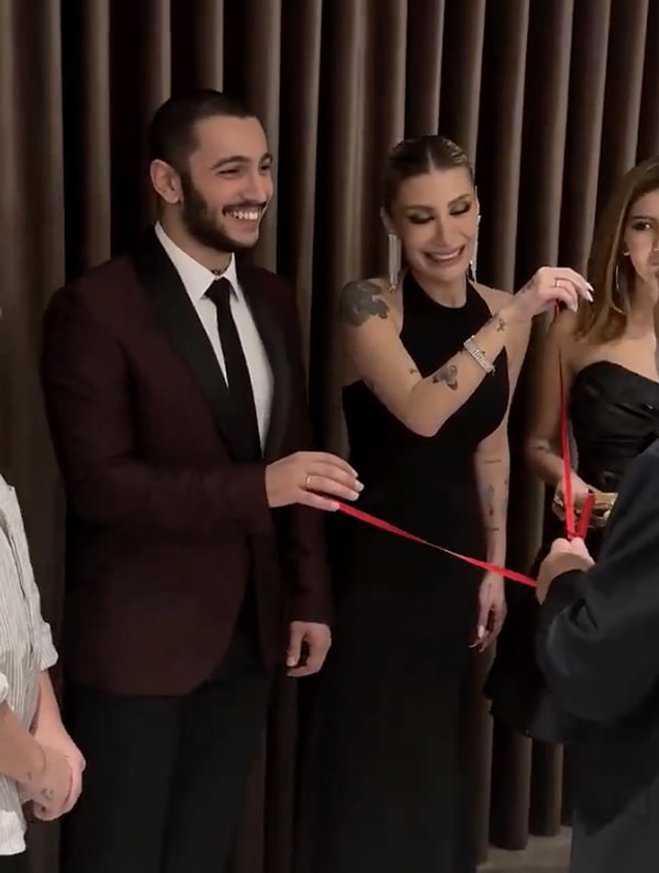 Magazinin en sürpriz ama en hızlı ilerleyen ilerleyen biri hiç şüphesiz İrem Derici ve Melih Kunukçu cephesinde yaşandı.