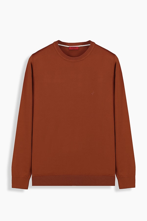 Hediyesi belli: Ona kiremit rengi bir triko almalısın!