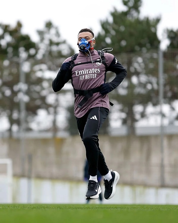 Real Madrid, ligde Barcelona’nın gerisinde kalınca sezon başında büyük umutlarla takımın başına geçen Xabi Alonso ile yollarını ayırmıştı.