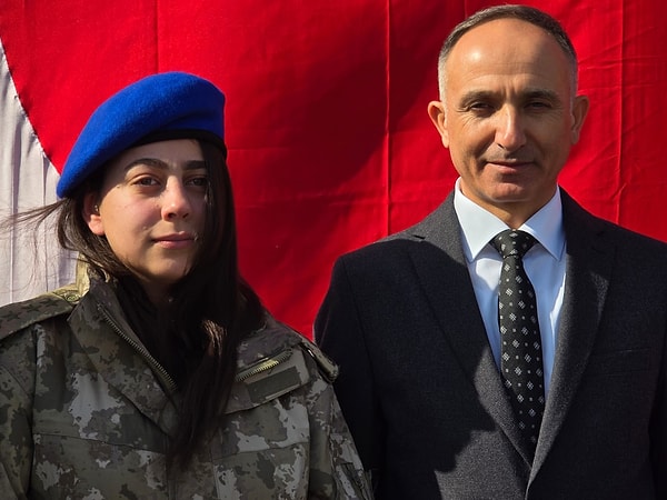 Emekli Albay Raşit Çelik ise deprem günü yaşananları şöyle anlattı: