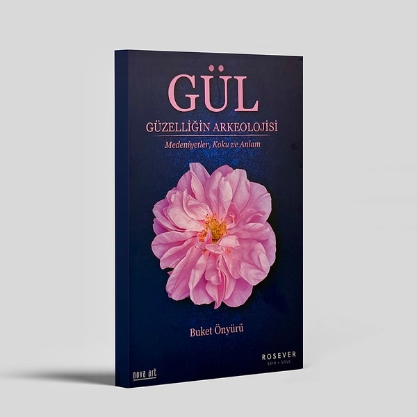 Kitapta bilim, tarih ve estetik birlikte ilerliyor. Bu disiplinler arası yaklaşımı neden tercih ettiniz?