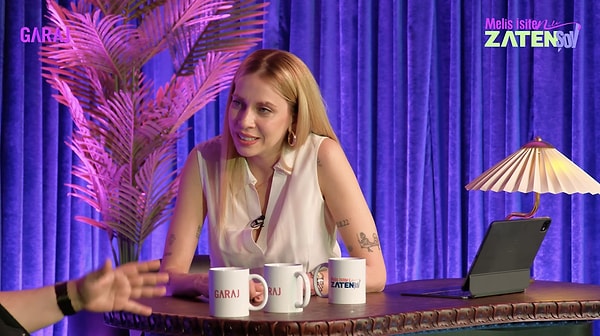 "Bekar insanlar istedikleri kadar flört edebilir."