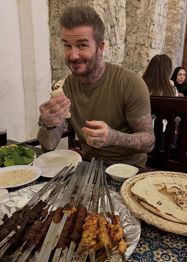 David Beckham birçok magazin olayıyla gündeme geliyor biliyorsunuz ki.