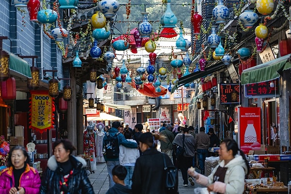 "Dünyanın en büyük kitlesel göçü" unvanını elinde bulunduran Chunyun, Çinliler için manevi bir arınma dönemini temsil ediyor.