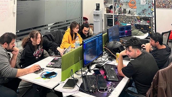 Meet the fresh interns of the local game team, Nightbadgers Studio: