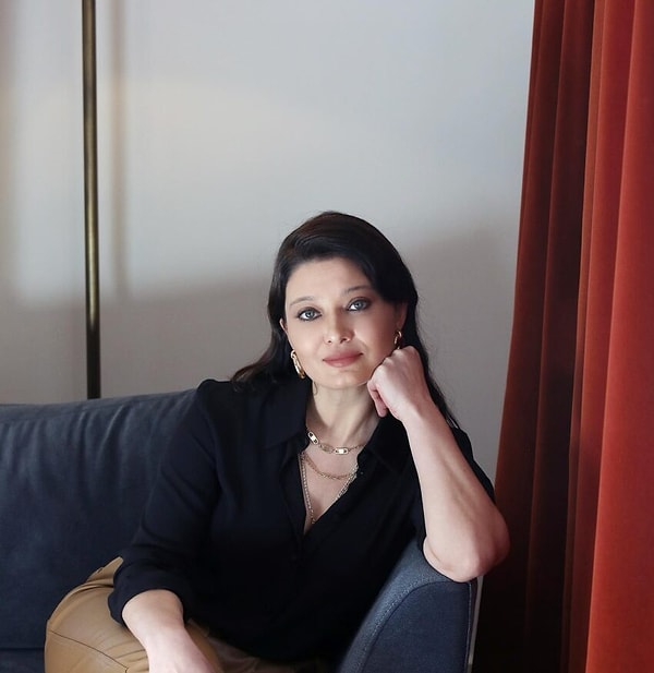 Nurgül Yeşilçay'lı yeni NOW dizisi Ömür Usta'nın eylül ayına ertelendiği kesinleşti.