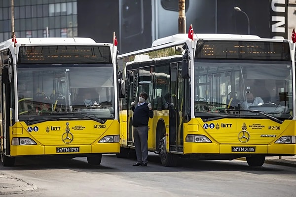 Tarife Komisyonu ile Ulaşım ve Trafik Komisyonu, İBB Meclisi toplantısında komisyonlara sevk edilen kentteki toplu ulaşım araçları ile taksi ve okul servislerine zam öngören tekliflerle ilgili çalışmalarını sonuçlandırdı.