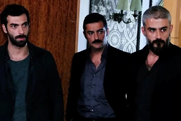 11 Şubat’ta hayatını kaybettiği öğrenilen oyuncu Kanbolat Görkem Arslan, İstanbul’daki evinde gece saatlerinde aniden fenalaştı.