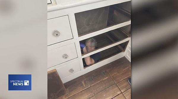 Evi inşa eden Joseph Brewster’ın bir kölelik karşıtı (abolizyonist) olduğu biliniyor.