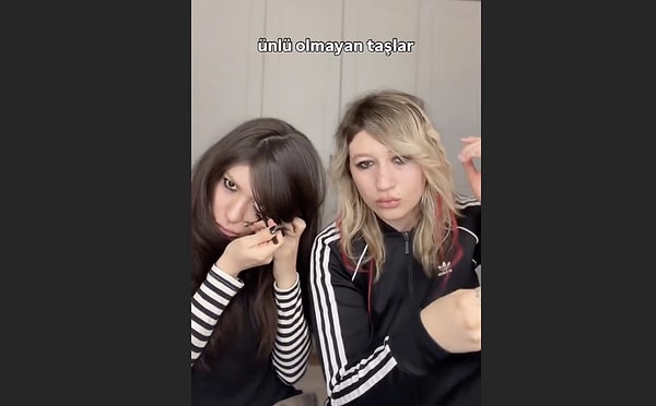 Saçlar, makyaj, yazı stili...