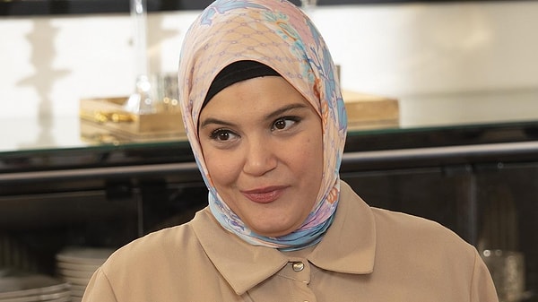 1. Feyza Civelek, rol arkadaşları hakkında konuştu.