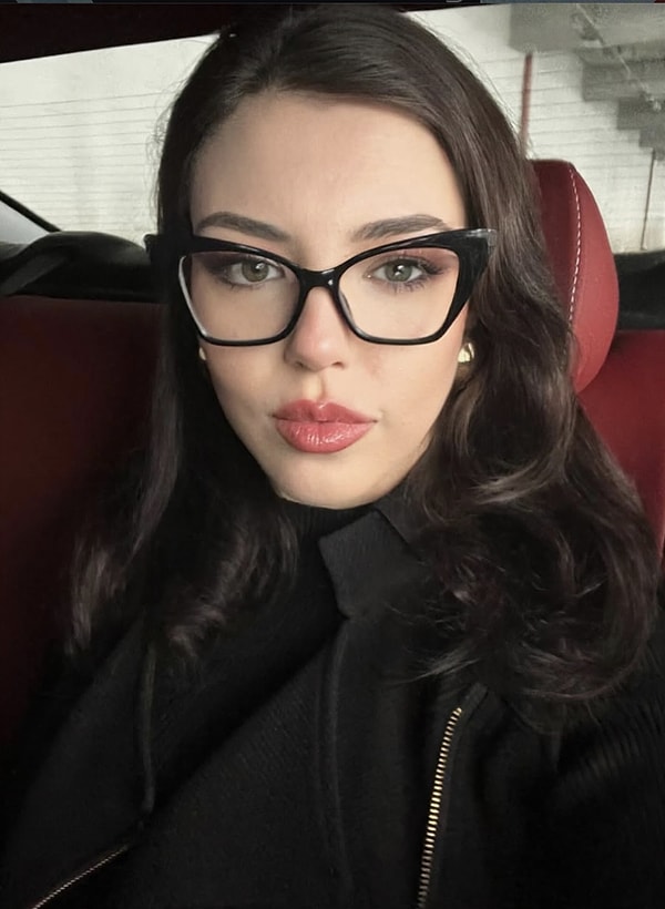 Aygün Aydın Kariyeri