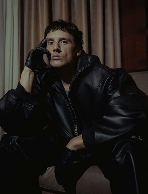 Bugün, (17 Şubat) sabah saatlerinde 17 ünlü ismin daha gözaltına alındığı öğrenilmişti.