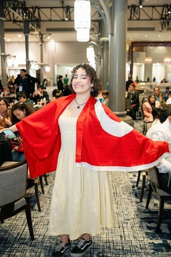 Ayşe'nin başarısı sadece bu madalyayla sınırlı değil.