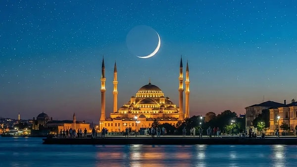 Doğu illerinde oruçlar daha erken açılıyor.