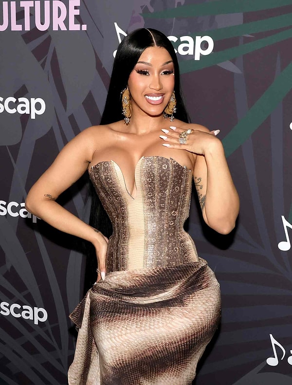 Hailing from Bronx, New York, Cardi B - born as Belcalis Almanzar - is one of the most vibrant and sensational figures in the rap music scene.