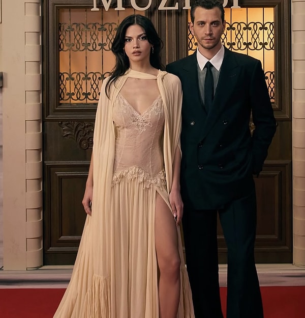 Netflix’te yayınlanan ve başrollerini Selahattin Paşalı ile Eylül Lize Kandemir’in paylaştığı Masumiyet Müzesi dizisi, genç oyuncuya büyük bir çıkış getirdi.