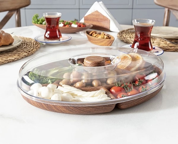 Dizilerin en şık eşlikçisi: Madame Coco Angers beş bölmeli çerezlik!