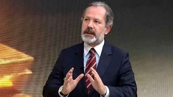 Türkiye’de yatırımcıların görüşlerini yakından takip ettiği İslam Memiş, altın fiyatları ile ilgili önemli açıklamalarda bulundu.