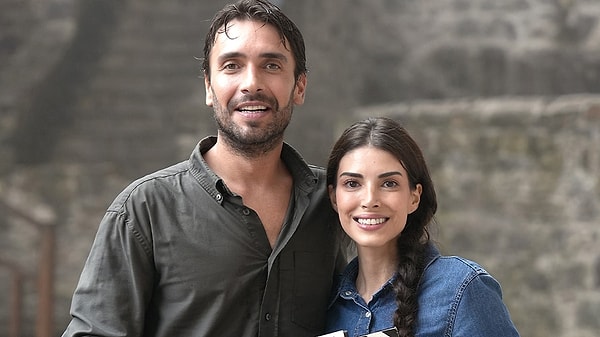 TRT 1 ekranlarında izleyiciyle buluşan Taşacak Bu Deniz, yayın hayatına başladığı ilk bölümden bu yana temposunu koruyarak adından söz ettirmeye devam ediyor.