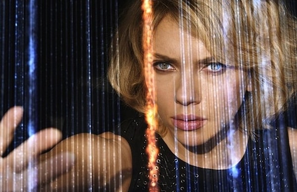 Zeki insanlar düşünürken birbirine zıt iki fikri aynı anda rahatlıkla benimseyebilirler.