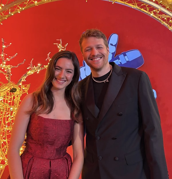 Başrollerinde Ulaş Tuna Astepe ve Deniz Baysal’ın yer aldığı dizide, Yaman’ın Burak Yörük ile yakaladığı uyum da izleyicilerden tam not aldı.