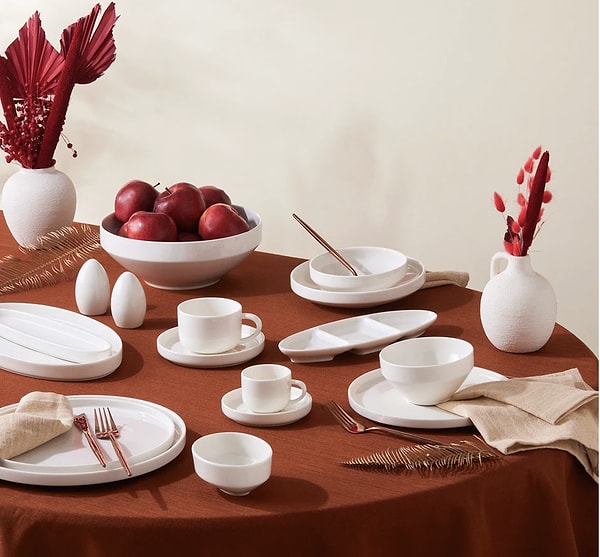 Sofraların kraliçesi Karaca’da 2 al 1 öde fırsatıyla mutfakları yeniliyoruz!