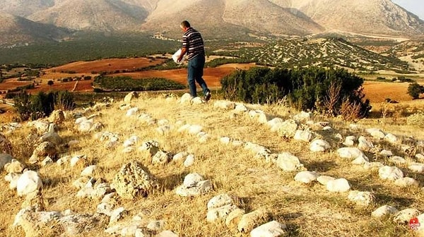 Elmalı küllerin savrulduğu topraklar oldu.