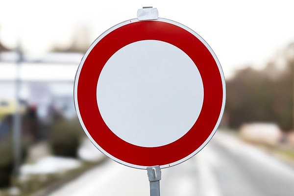 Uzmanlara göre sürücüler çoğu zaman işareti eski, geçersiz ya da yalnızca motorlu araçlara yönelik zannediyor.