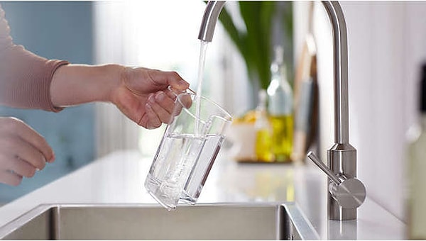 4. Geniş tank kapasitesi sayesinde daha fazla temizlik, daha az yeniden doldurma sağlamalı.