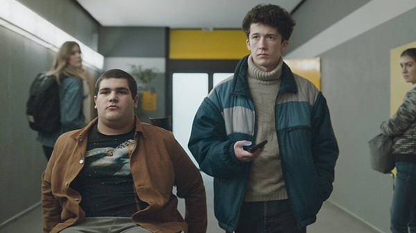 How to Sell Drugs Online