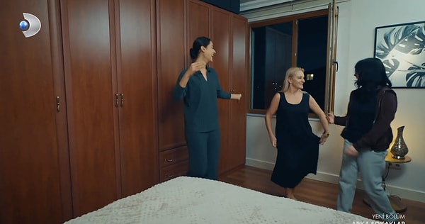 Ekranların fenomen dizisi Arka Sokaklar'ın yeni bölümünde Güllü'nün vefatı işlendi.