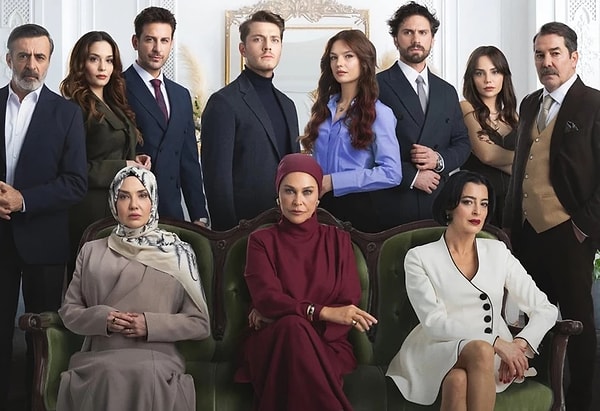 ATV yeni fragmanını paylaştığı dizinin pazar günleri yayınlanacağını aktardı.