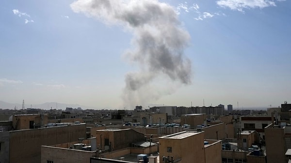 Anadolu Ajansı 19.21 itibariyle yeni patlamalar olduğunu açıkladı.