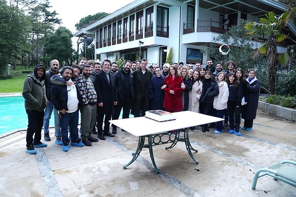 Orhan Pamuk’un romanından uyarlanan Masumiyet Müzesi yayınlandığı ilk haftada geniş bir izleyici kitlesine ulaştı.