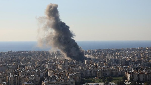 İsrail, Lübnan'ın başkenti Beyrut'a saldırı düzenledi.